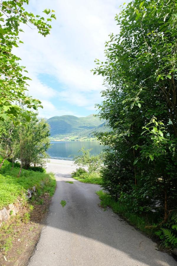 Årdal Lake View Holiday Stay In Jolster מראה חיצוני תמונה