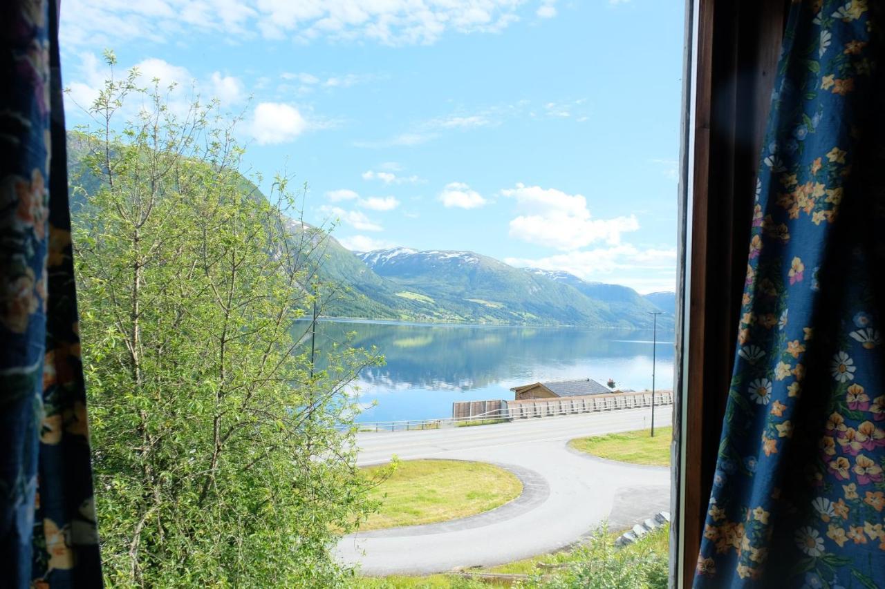 Årdal Lake View Holiday Stay In Jolster מראה חיצוני תמונה